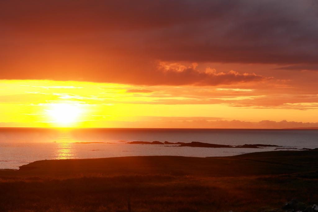 Journey'S End B&B Milltown Malbay Ruang foto